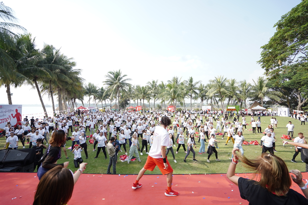 Image_6_Attendees_Participating_in_a_Zumba_Workout_Led_by_Instructor_Noel_Credit_to_Prudential_Myanmar.jpg